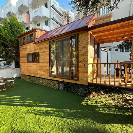 Tiny House In Altinkum, 100 M From The Sea 度假居 迪迪姆