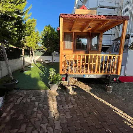 度假居 Tiny House In Altinkum, 100 M From The Sea *