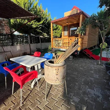 Tiny House In Altinkum, 100 M From The Sea