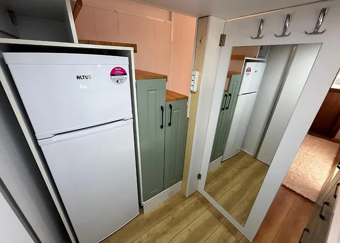 Tiny House In Altinkum, 100 M From The Sea