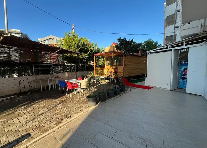 Tiny House In Altinkum, 100 M From The Sea 度假居 *