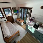 Holiday home Tiny House In Altinkum, 100 M From The Sea *
