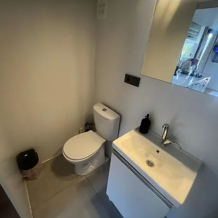 Tiny House In Altinkum, 100 M From The Sea Hébergement de vacances *