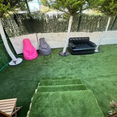 Holiday home Altinkum Tiny House, 100 M From The Sea