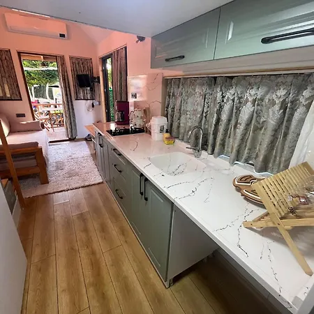 Altinkum Tiny House, 100 M From The Sea Holiday home *